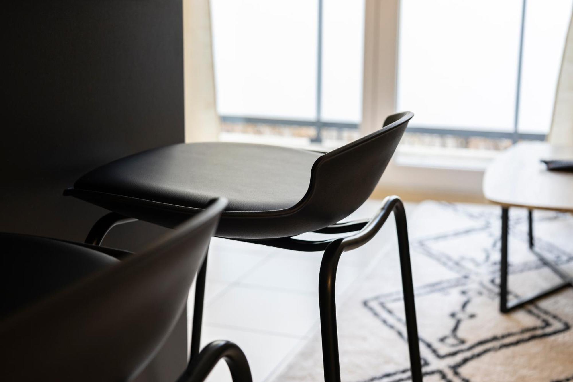 Charmant Studio En Residence Avec Parking บุสซี-แซ็ง-ฌอร์ฌ ภายนอก รูปภาพ