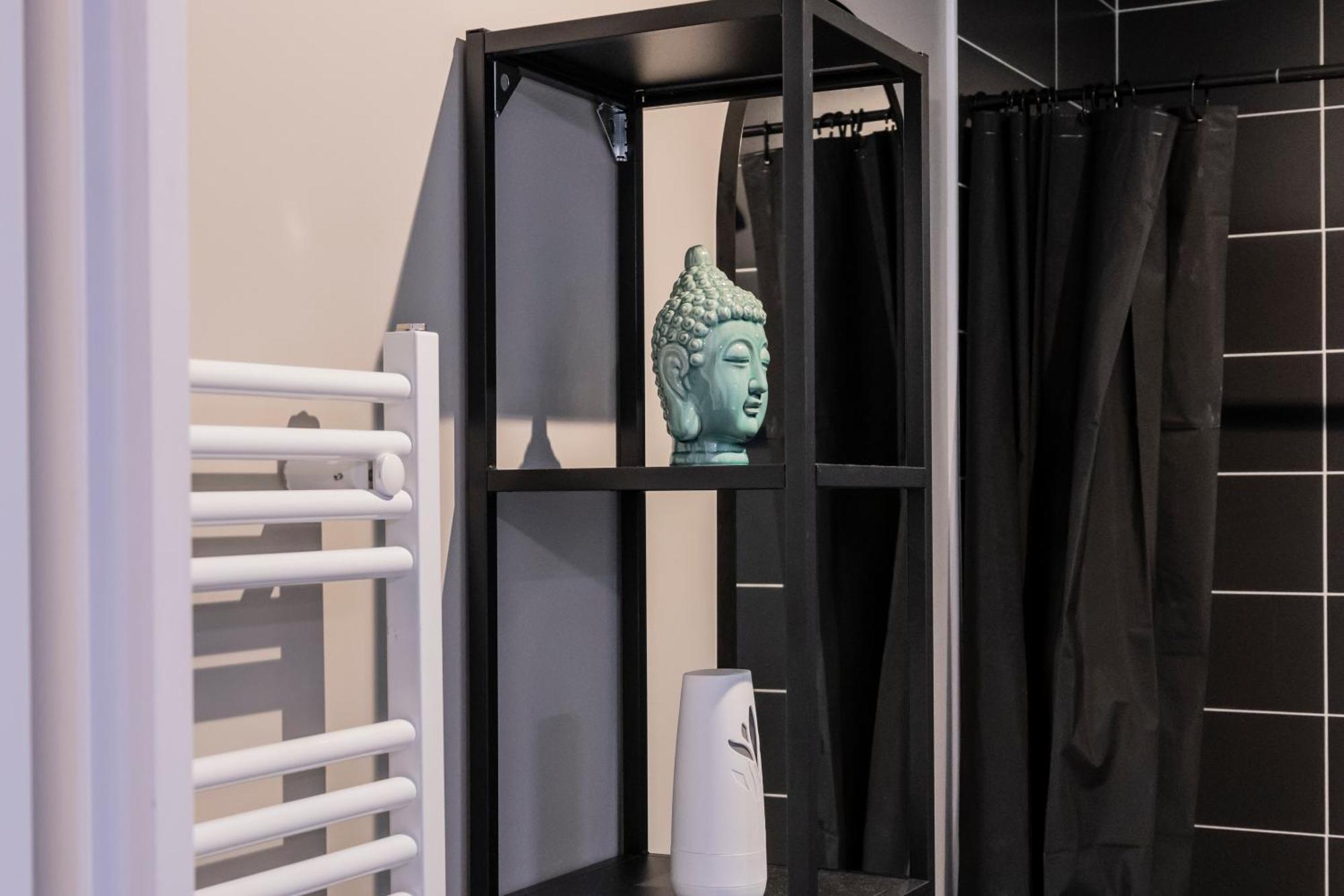 Charmant Studio En Residence Avec Parking บุสซี-แซ็ง-ฌอร์ฌ ภายนอก รูปภาพ